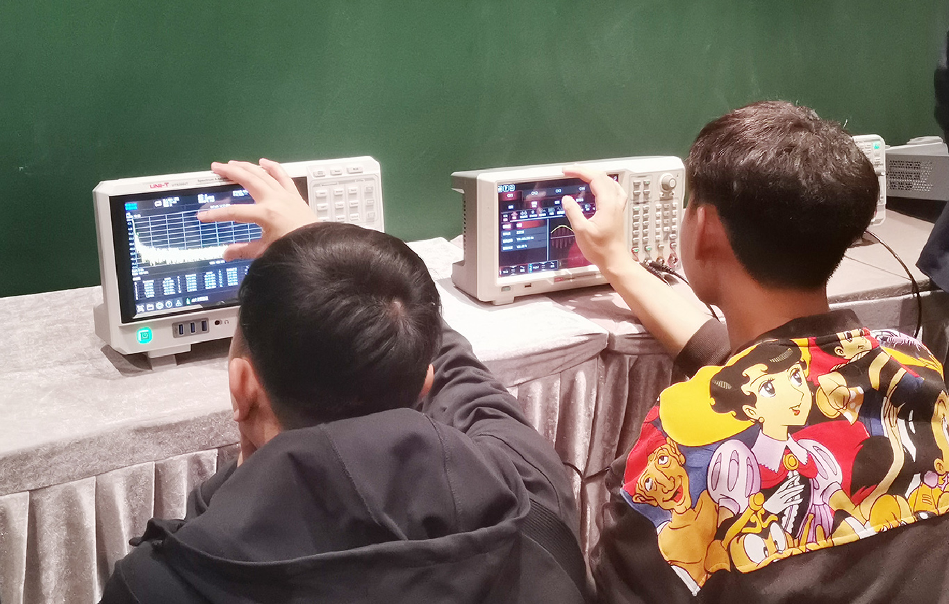 交3.jpg